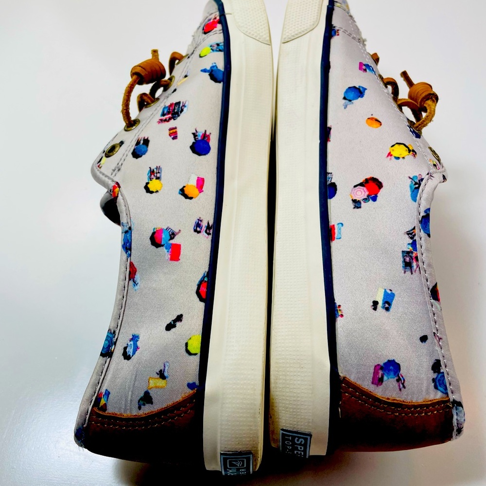 Sperry Top Sider Light Silver with Colorful Beach Umbrellas STS91568 - Picture 7 of 12